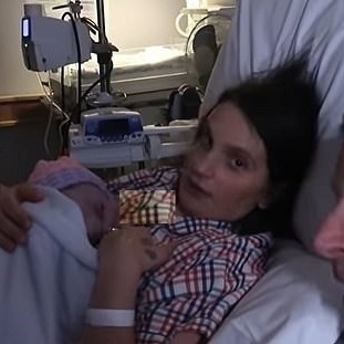 A Keepsake Moment: Welcoming the Newest Member of the World’s Largest Family—Their 22nd Child, Mashallah!