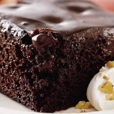 Chocolate Breakfast Cake Recipe: A Simple Way to Start a Sweet Morning