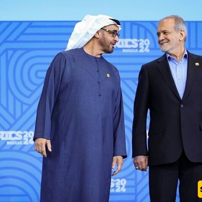 UAE, Iranian Presidents discuss regional issues over phone
