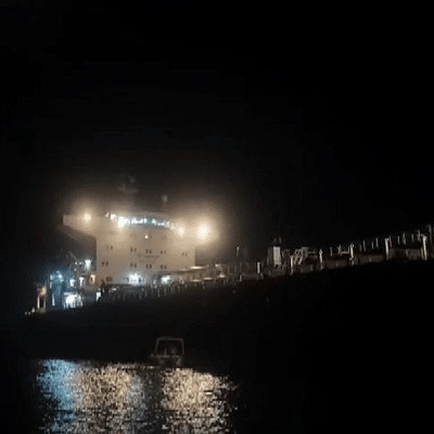 Seizure of a Violating Oil Tanker in the Gulf of Oman by the Navy