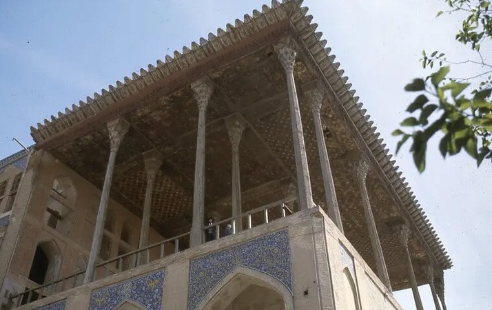 Ali Qapu Palace 