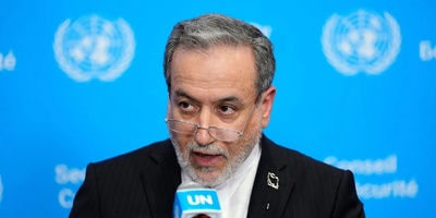 Araghchi Says He and President Pezeshkian Went to New York to Pursue Peace