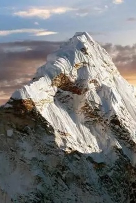 Mount Everest Grows Taller Again! Incredible and Unbelievable Phenomenon