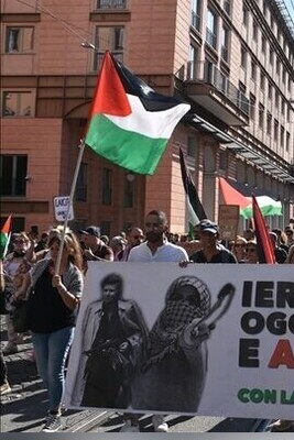 Tens of Thousands March in Italy for Peace in Gaza and Ukraine