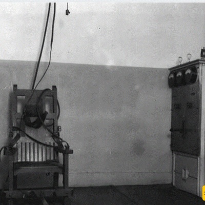Scene Of The Execution Of An American Man By Electric Chair 98 Years Ago