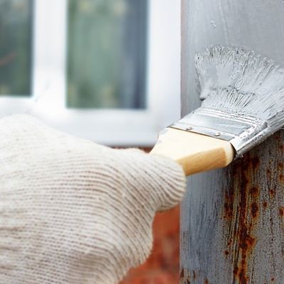 How to Prevent Rust on Metal Items at Home