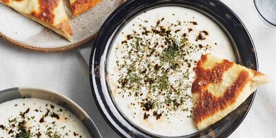 How to Make Traditional Turkish Yogurt Soup: A Flavorful and Refreshing Dish!