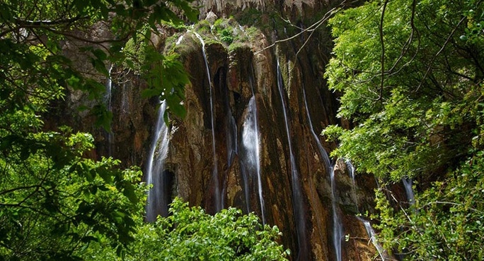 Margoon Waterfall