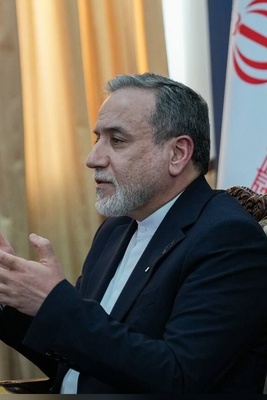 Iran’s Foreign Minister Calls on Neighboring Countries to Clarify Reports of Encouraging Attacks on Civilians