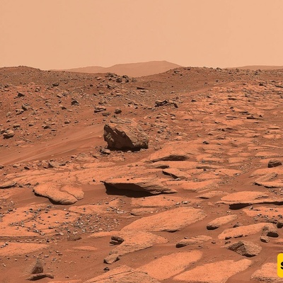 Curiosity Rover Finds Evidence Of Water On The Red Planet + Photo