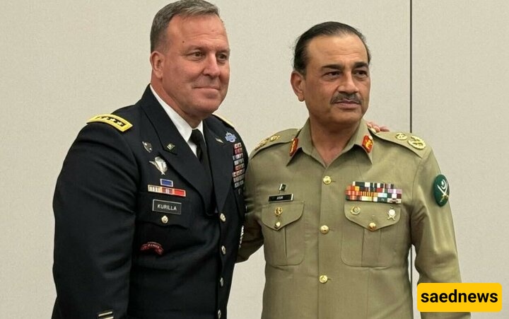 Pakistan Army Chief Meets CENTCOM Cmdr. on US Visit