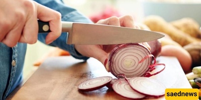 The Simple Kitchen Trick That Makes Onion Smell Disappear From Your Hands Fast