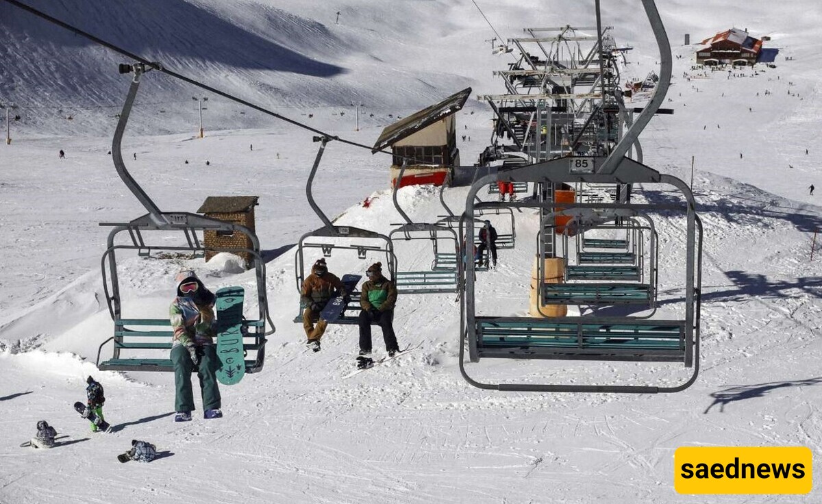 Tehran Tour: Experience Skiing at Tochal Ski Resort in Tehran; People's Excitement and Joy After Snowfall