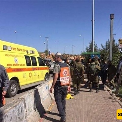 Zionist Regime Police Officer Injured in Palestinian op.