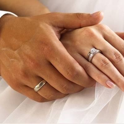 The Photo That Proves Wedding Rings Are Truly an Iranian Tradition—Iranians Always Lead the Way