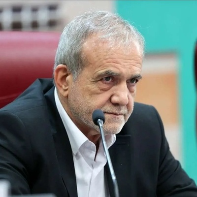 “This Country Belongs to All People”: Pezeshkian Urges Cooperation Beyond Politics