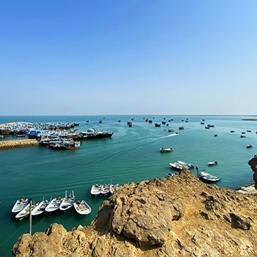 Where is Konarak Port? How can you travel there?