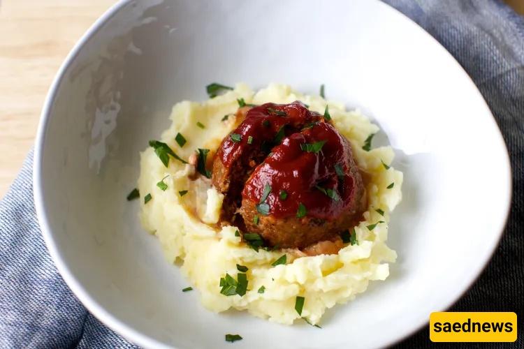 I Turned Meatloaf into Mini Meatballs — The Tomato Glaze That Made Me a Convert