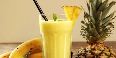 Tropical Pineapple and Banana Smoothie Recipe