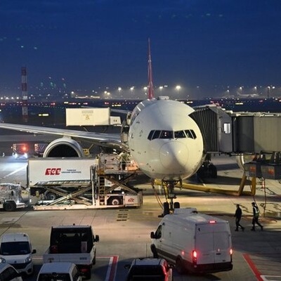Baku-Tehran Flights to Resume Saturday