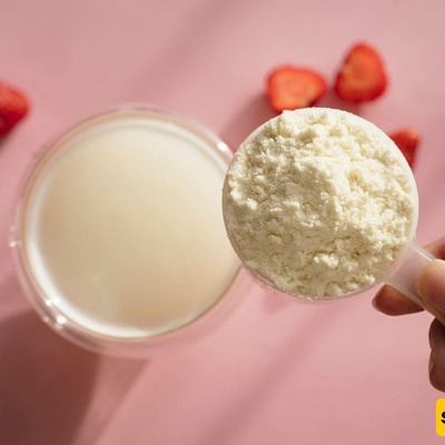 Sheep Milk Whey: What Is It and What Are Its Benefits and Uses?