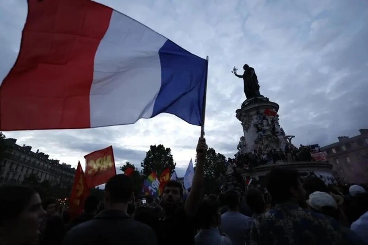 France Explains Timeline for Potential Return of Iran Sanctions Following European Trigger