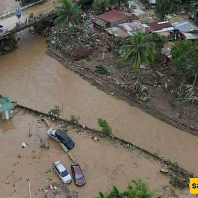 Racing to Deliver Aid as Asia Flood Death Toll Nears 1,200