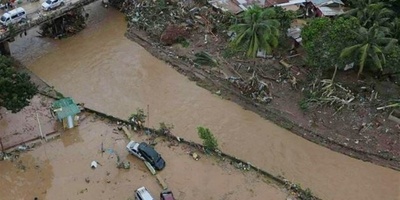 Racing to Deliver Aid as Asia Flood Death Toll Nears 1,200