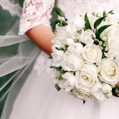 Bride’s Mother Suffers Heart Attack After Couple Holds Wedding Ceremony in a Public Restroom