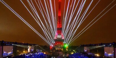 [PHOTOS] Paris Dazzles as 2024 Olympics Kick Off with Spectacular River Seine Ceremony!