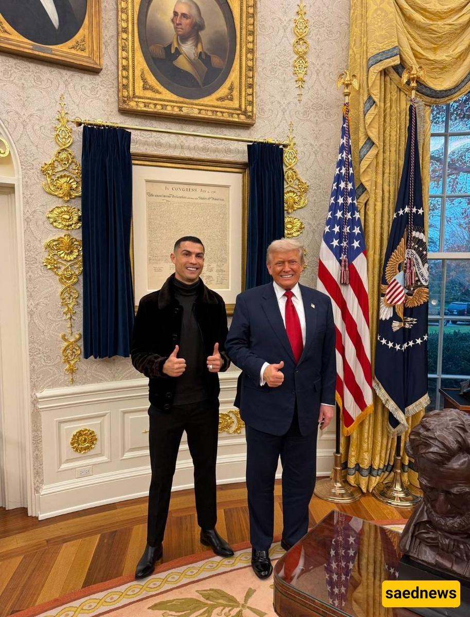 Photo | Trump Explains to Ronaldo the B-2 Bomber Strikes on Iran’s Nuclear Sites