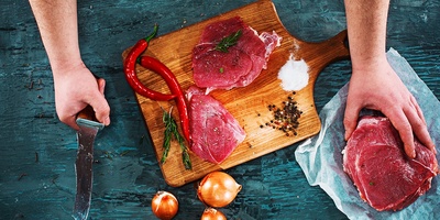 Wooden or Plastic Cutting Board: Which One Should You Buy?
