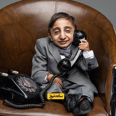 Iranian Man with the World's Smallest Hands Sets a Guinness World Record! +Photos