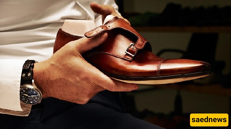 Leather shoe