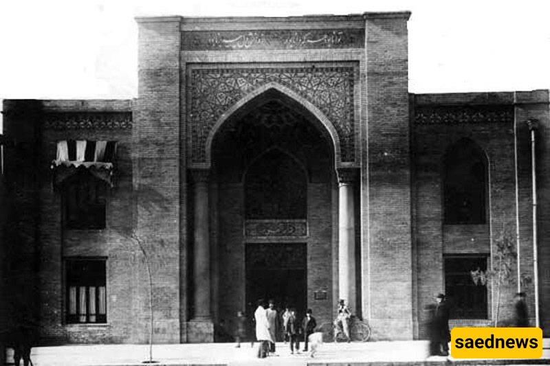 First Images of Dar al-Fonoon Medical Students in the Qajar Era – Practical Lessons Were Conducted at Patients’ Homes! [Photos]