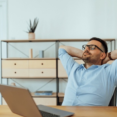 Why Taking Short Breaks From Work Can Be Surprisingly Beneficial
