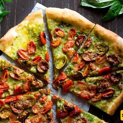 Have You Tried Pizza With Pesto Sause? Here Is How!