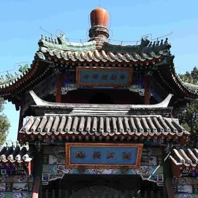 Discover the Stunning Beauty of Niujie Mosque in China + Photos of Its Interior and Exterior