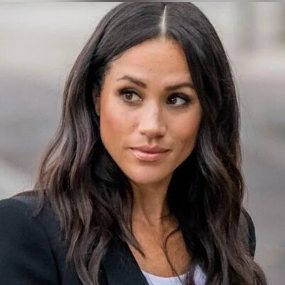 Meghan Markle Misses Her Old Life After Giving Up A lot For Prince Harry : Is The Price Of Royalty Too High?