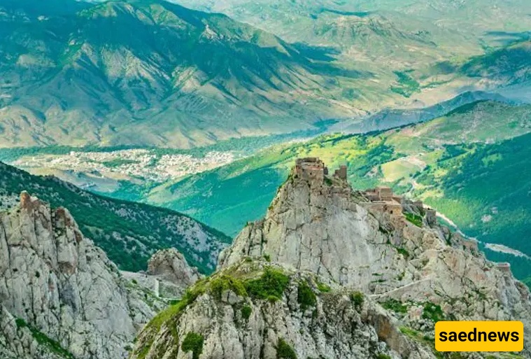 Babak Khorramdin Castle