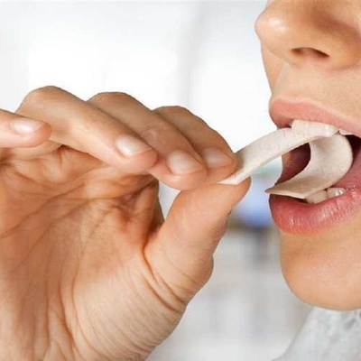 Six Dangers of Chewing Gum for Human Health