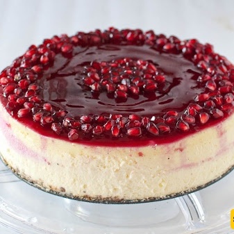 Video | A Complete, Step-by-Step Guide to Making Delicious Pomegranate Tiramisu