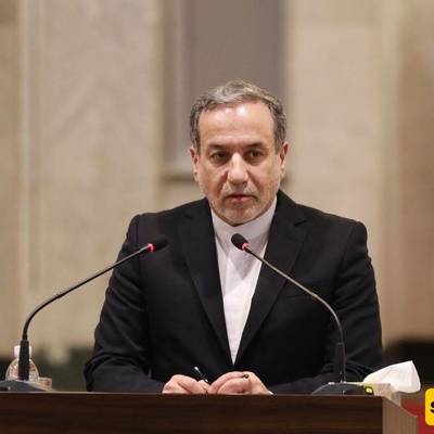 Araghchi: Tehran and Baku Committed to Building a Shared Future on Mutual Respect