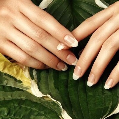 7 Essential Nail Care Tips for Fall and Winter