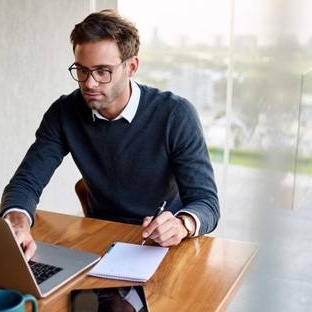 Small Habits That Make You More Popular at Work