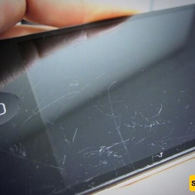 How to Remove Scratches from Your Mobile Phone