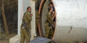 The current Situation of the Zionists Under the Microscope; Living Alongside Dogs in Shelters! +Photo