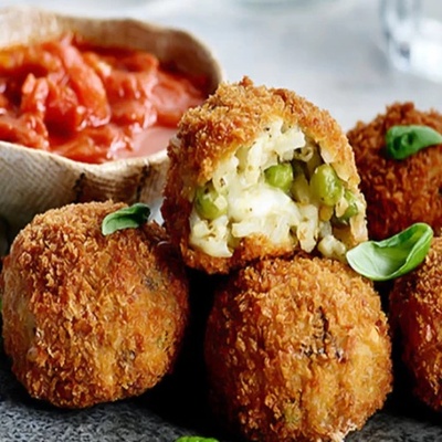 Crispy Fried Meatballs Recipe (Video Included)