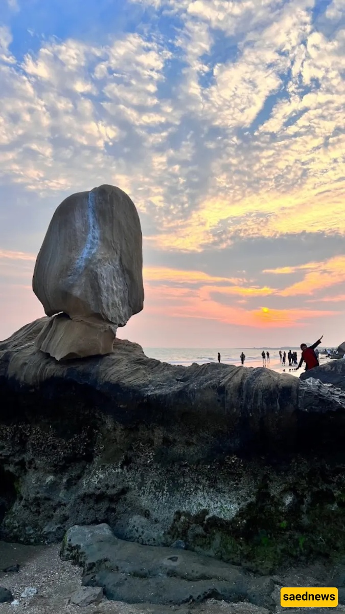 Mokasar Beach