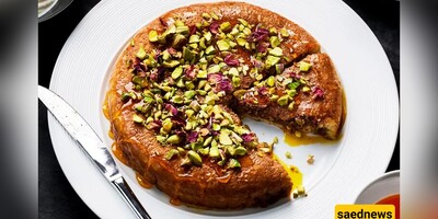 Delight of Khagineh: A Sweet Persian Omelet For Autumn Days!